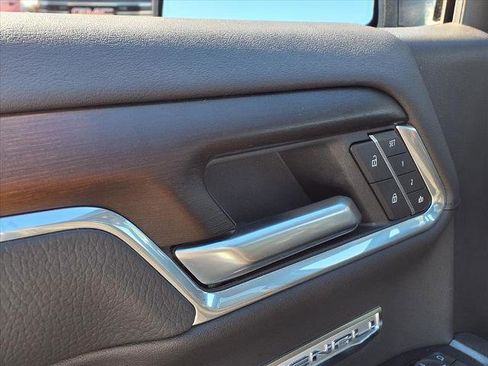 Certified 2025 GMC Sierra 1500 Denali image 16