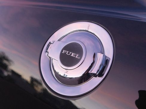 Used 2009 Dodge Challenger SRT8 w/ SRT Option Group II image 26