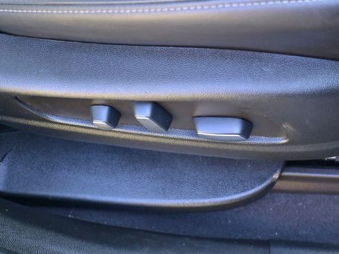 Certified 2022 Cadillac XT6 Premium Luxury w/ Technology Package image 32