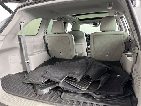 Used 2018 Toyota Highlander Limited Platinum image 22