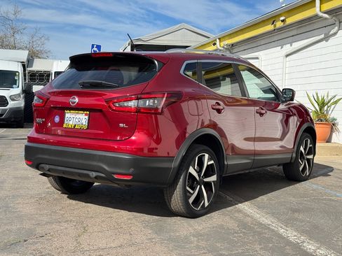 Used 2020 Nissan Rogue Sport SL w/ Premium Package FWD image 10