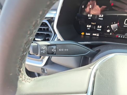 New 2026 GMC Canyon Elevation w/ Convenience Package image 35