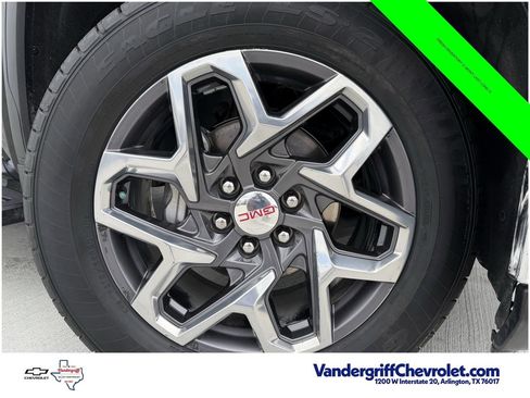 Used 2024 GMC Sierra 1500 SLT w/ SLT Premium Plus Package RWD image 10