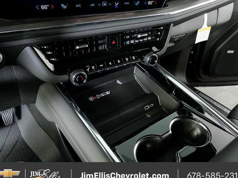 New 2026 Chevrolet Tahoe LT RWD image 18