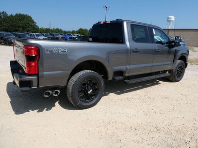 New 2026 Ford F250 Lariat w/ Black Appearance Package