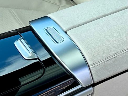 Certified 2022 Mercedes-Benz C 300 4MATIC Sedan image 21