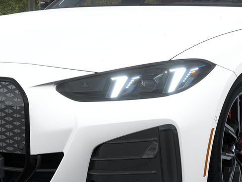 New 2025 BMW i4 eDrive40 image 6