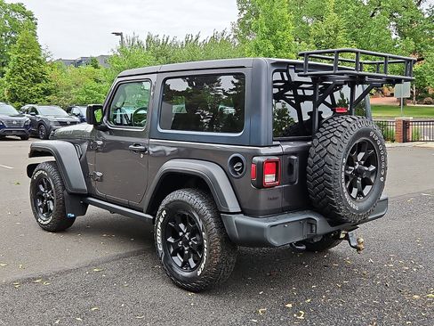 Used 2022 Jeep Wrangler Sport AWD/4WD image 4