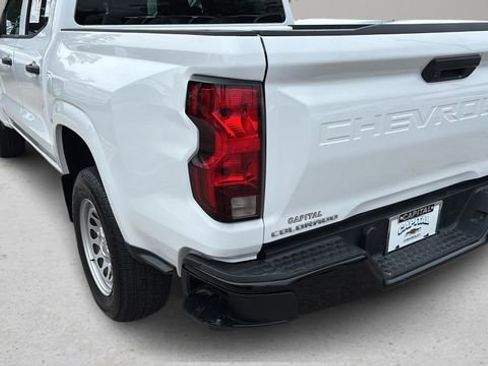 Used 2023 Chevrolet Colorado W/T RWD image 34