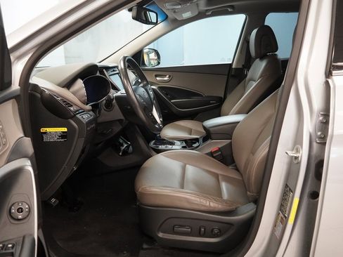 Used 2016 Hyundai Santa Fe SE w/ Option Group 03 image 3