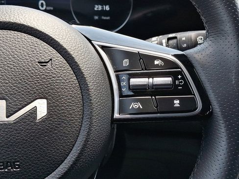 Used 2024 Kia Seltos SX image 22