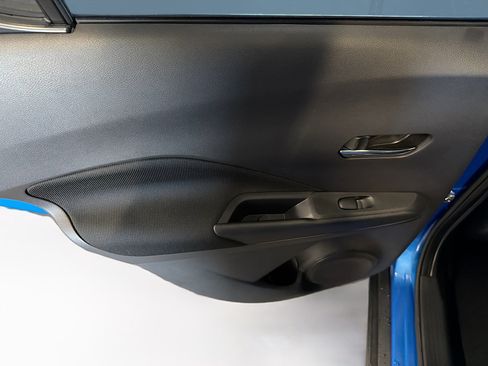 Used 2023 Nissan Kicks SV FWD image 27