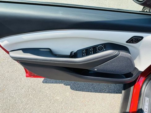 Used 2021 Ford Mustang Mach-E Premium image 20