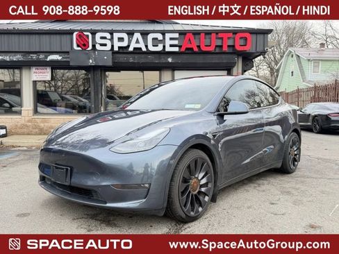 Used 2022 Tesla Model Y Performance image 1