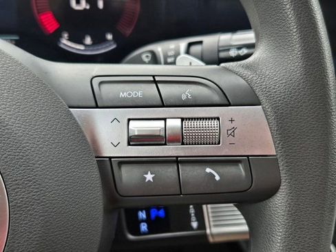 Used 2025 Hyundai Sonata SEL FWD image 21