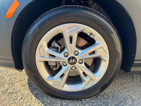 Used 2023 Hyundai Kona SEL w/ Cargo Package AWD/4WD image 10