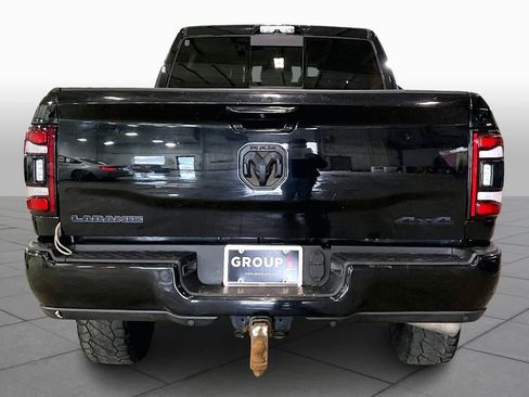 Used 2019 RAM 2500 Laramie AWD/4WD image 5