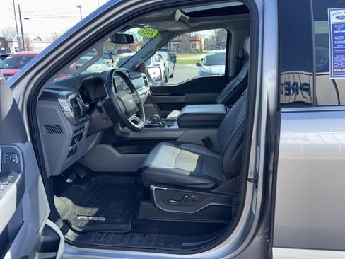 Used 2021 Ford F150 Lariat w/ Equipment Group 502A High AWD/4WD image 25