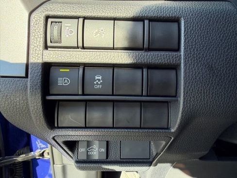 Used 2025 Toyota Tacoma SR5 image 19