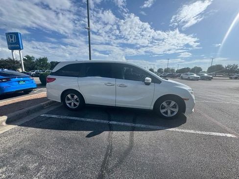 Used 2019 Honda Odyssey EX-L image 4