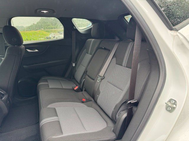 New 2026 Chevrolet Blazer LT w/ Convenience Package AWD/4WD image 23