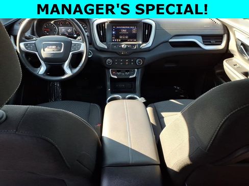 Used 2024 GMC Terrain SLE image 14