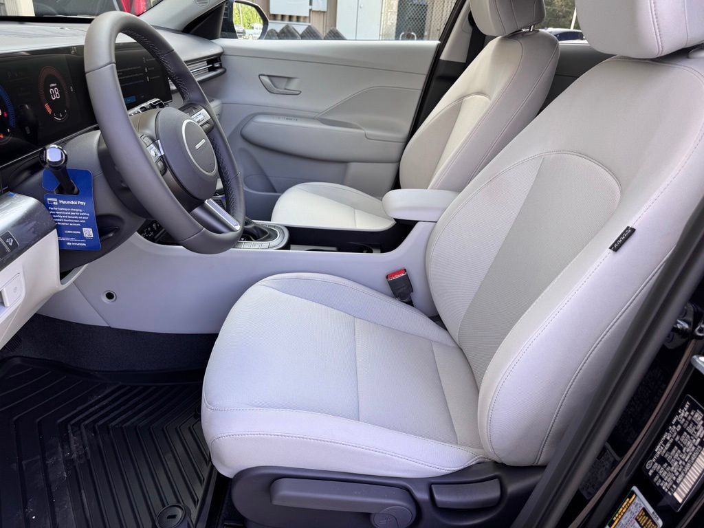 New 2026 Hyundai Kona SEL Sport FWD image 7