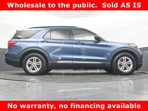 Used 2020 Ford Explorer XLT w/ Equipment Group 202A image 25
