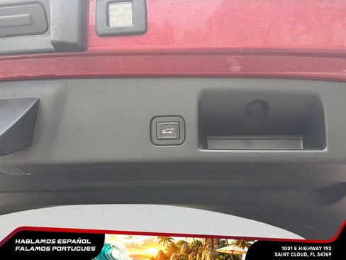 Certified 2025 Chevrolet Equinox EV LT w/ Convenience Package FWD image 29