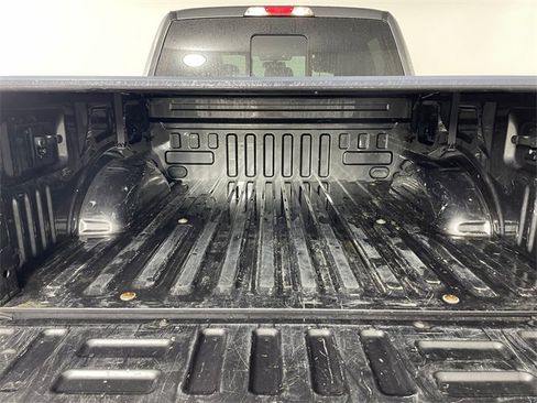 Used 2015 Ford F150 Lariat w/ Trailer Tow Package image 18