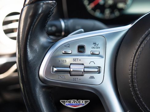 Used 2018 Mercedes-Benz S 560 Sedan w/ AMG Line Exterior image 24