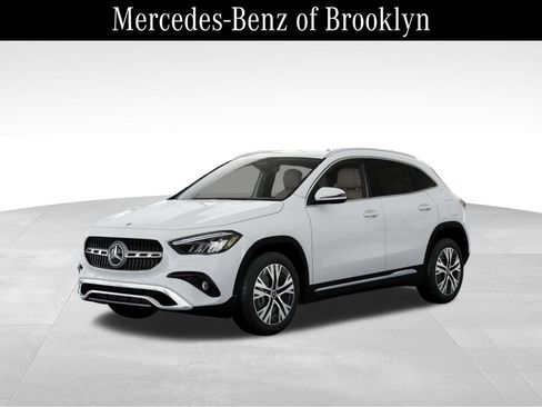 Certified 2025 Mercedes-Benz GLA 250 4MATIC image 39