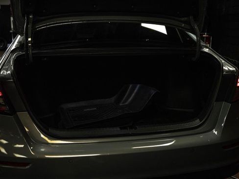 Used 2024 Honda Accord EX-L image 7