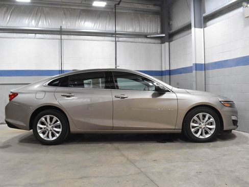 Used 2025 Chevrolet Malibu LT FWD image 27