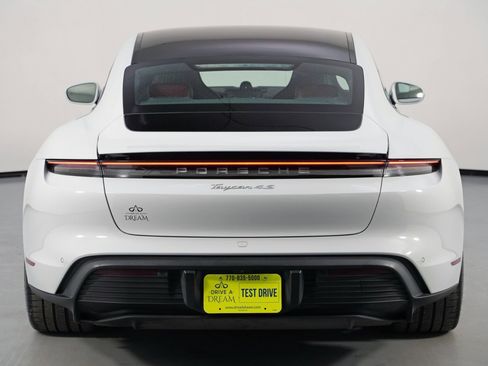 Used 2022 Porsche Taycan 4S image 55