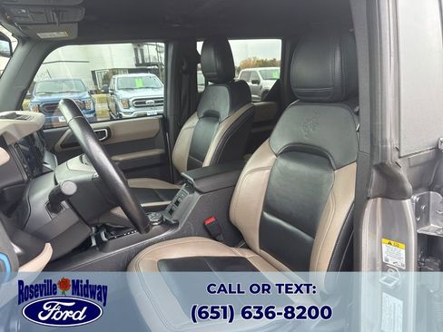 Used 2023 Ford Bronco Wildtrak image 34