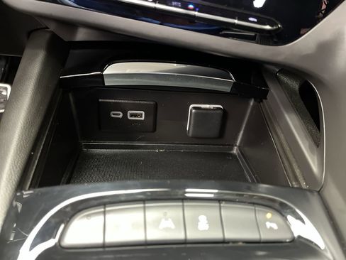 Certified 2023 Buick Envision Preferred w/ Sport Touring Package image 25