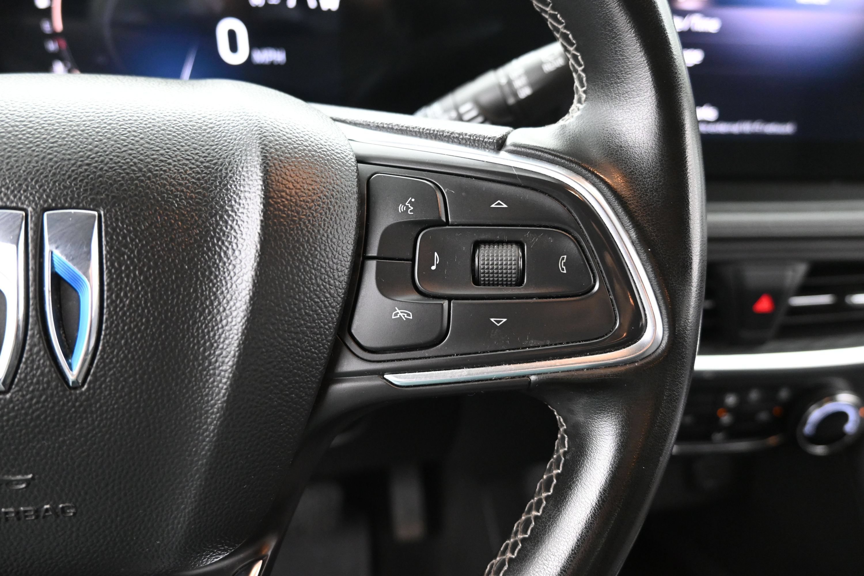 Used 2024 Buick Encore GX Preferred FWD image 15