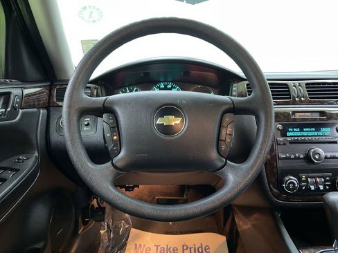 Used 2016 Chevrolet Impala LTZ image 19