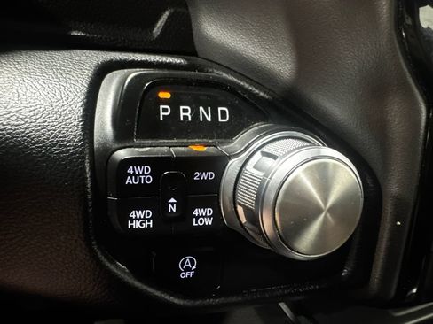 Used 2022 RAM 1500 Laramie w/ Sport Appearance Package AWD/4WD image 28