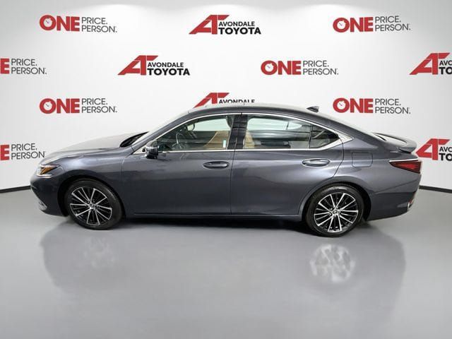 Used 2024 Lexus ES 300h w/ Premium Package FWD image 4