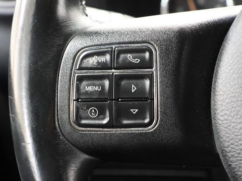 Used 2013 Jeep Wrangler Unlimited Sahara w/ Connectivity Group AWD/4WD image 16