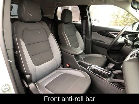 Used 2025 Chevrolet TrailBlazer LT w/ LT Cold Weather Package image 24