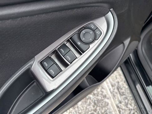 Used 2024 Chevrolet Malibu LT image 17