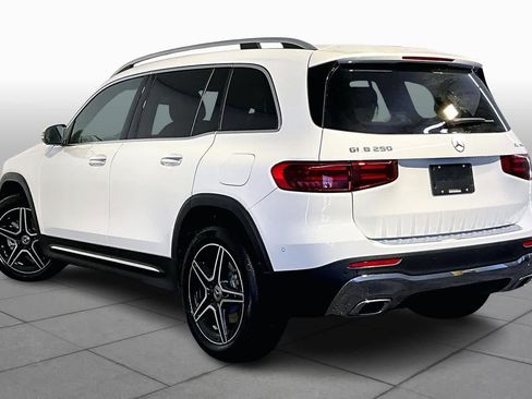New 2026 Mercedes-Benz GLB 250 4MATIC image 3