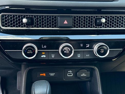 Used 2023 Honda Civic LX image 22