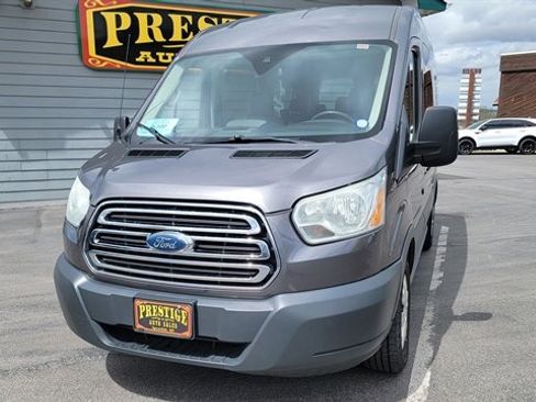 Used 2015 Ford Transit 150 XLT RWD image 3