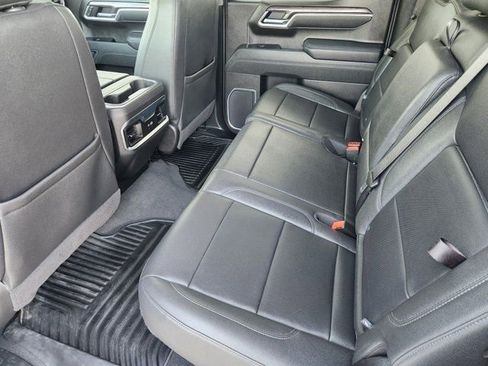 Used 2025 Chevrolet Silverado 1500 LTZ image 39