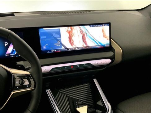 Used 2025 BMW X3 xDrive30i w/ Premium Package image 5