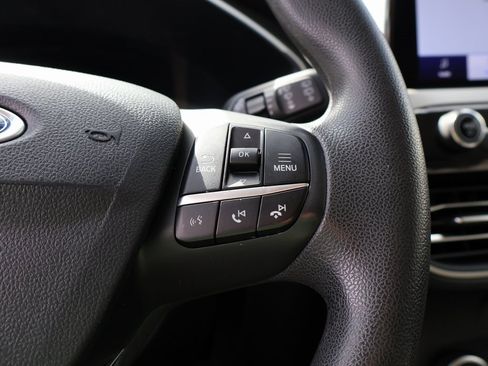 Used 2022 Ford Escape SE image 27